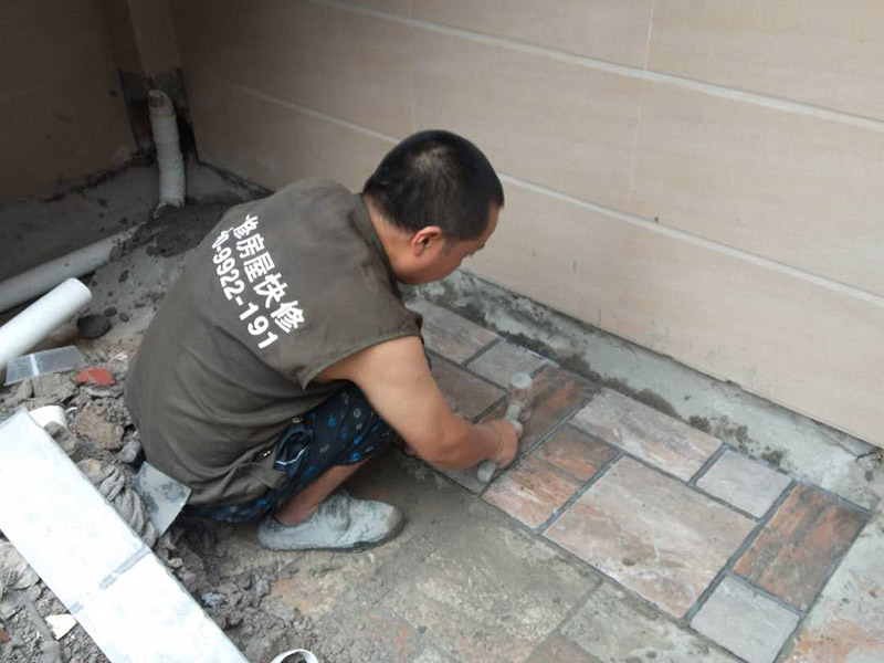 重庆老房翻新改造-重庆墙面粉刷翻新-重庆家庭装修全包省钱
